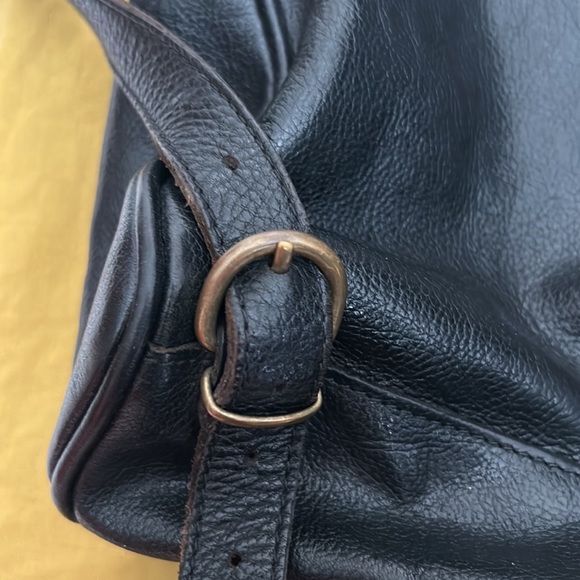 Il Bisonte Black Leather Backpack with Original Storage Bag - Picture 5 of 9